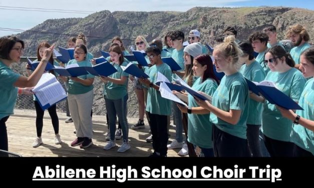 With School Trips Finally Back, AHS Choir Members Bond on Colorado Adventure